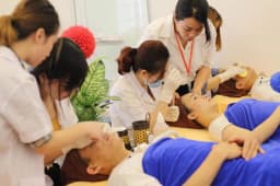 Chăm Sóc Sắc Đẹp